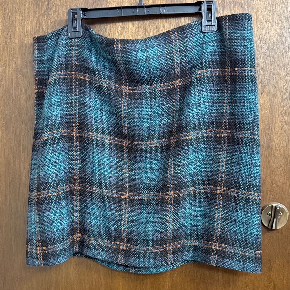 LOFT women’s tween skirt 18 NWT